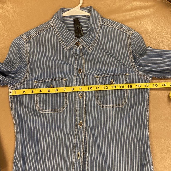 Seven 7 Striped Denim Shirt - Size Small - Picture 10 of 11